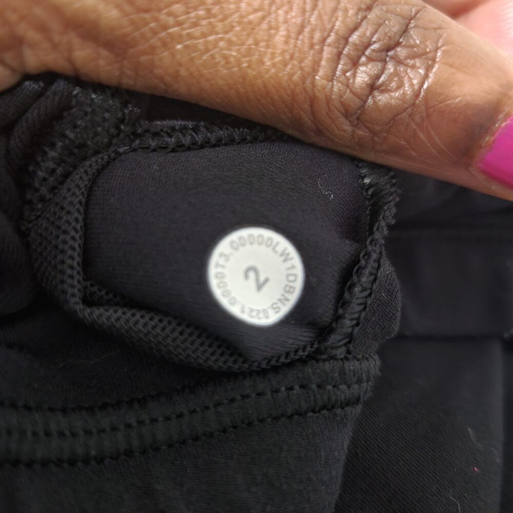 Lululemon Align Gathered Front Tank Black Cropped Shelf Bra Yoga Stretch Size 2 - Picture 7 of 12
